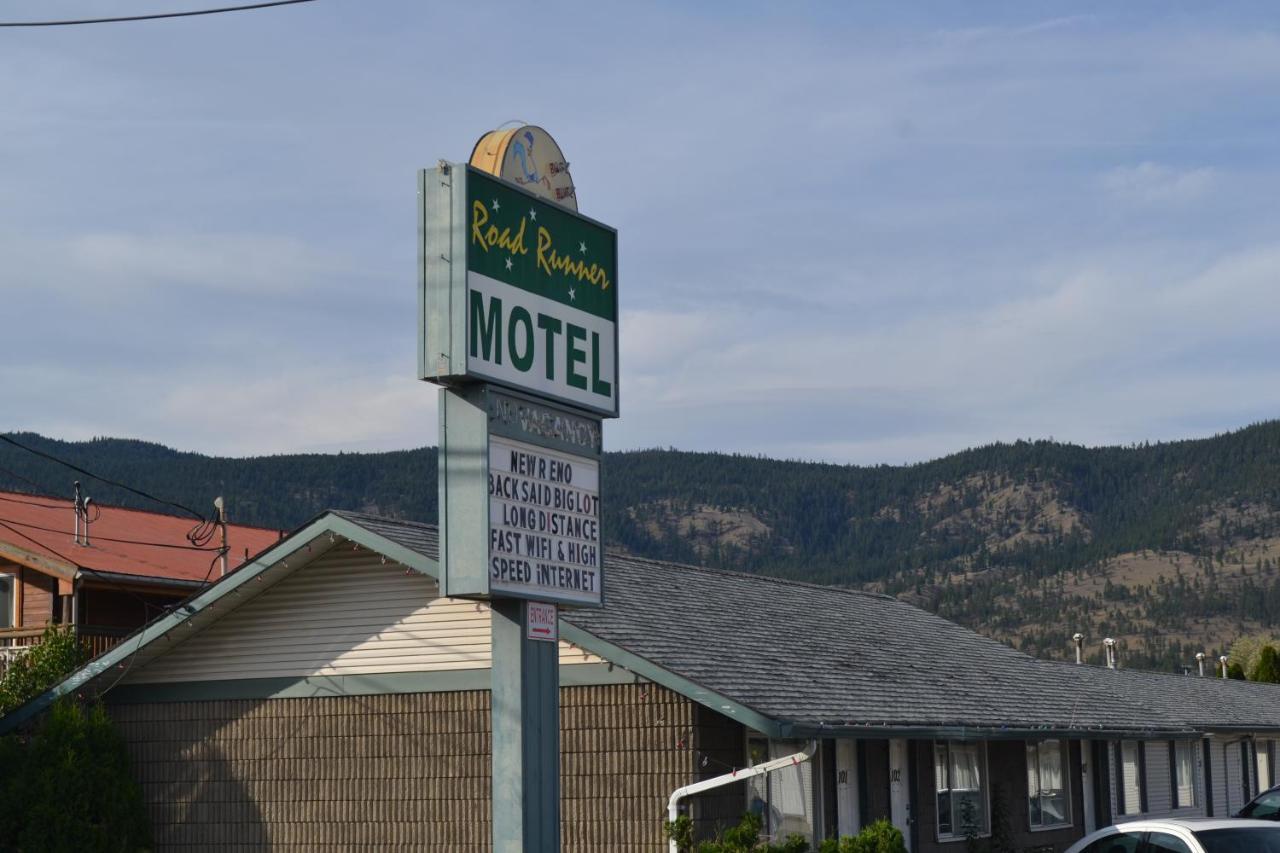 Road Runner Motel Merritt Exterior photo